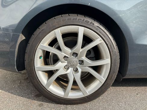 Used 2011 Audi A5 2.0T Premium w/ Bluetooth/Homelink Pkg image 36