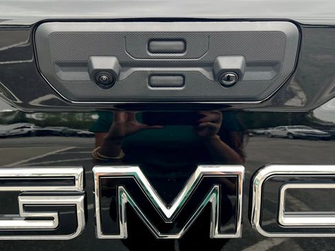 New 2026 GMC Sierra 1500 Elevation w/ Elevation Premium Package image 9