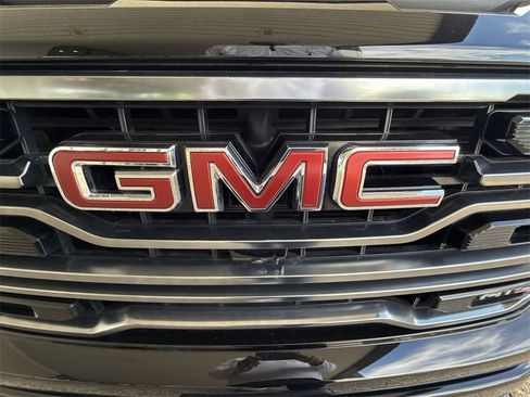 Certified 2025 GMC Sierra 1500 AT4 image 29