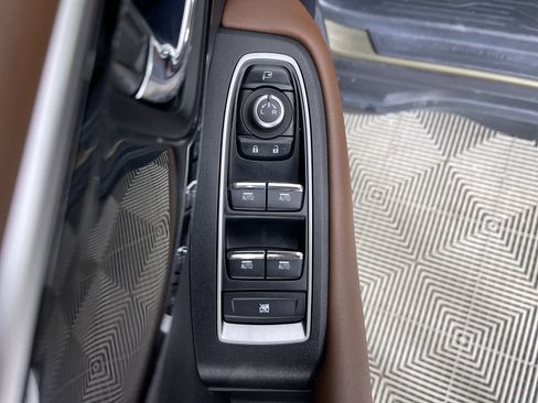 Used 2022 Subaru Outback Touring XT image 14