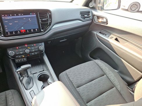 New 2025 Dodge Durango R/T w/ Blacktop Package image 11