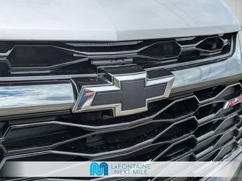 Used 2021 Chevrolet Blazer RS w/ Enhanced Convenience Package FWD image 9
