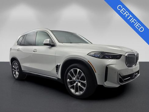 Used 2024 BMW X5 xDrive40i w/ Executive Package AWD/4WD image 1