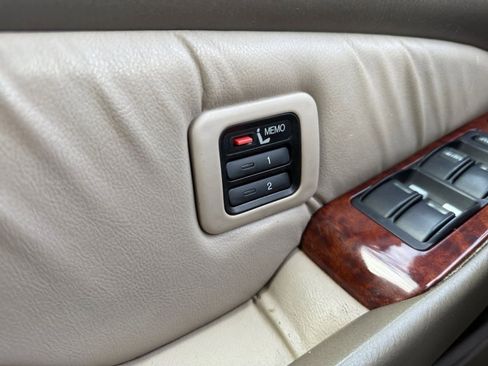 Used 2000 Acura RL image 22