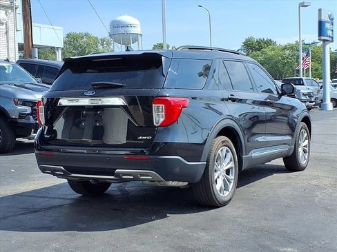 Certified 2023 Ford Explorer XLT w/ Equipment Group 202A AWD/4WD image 3