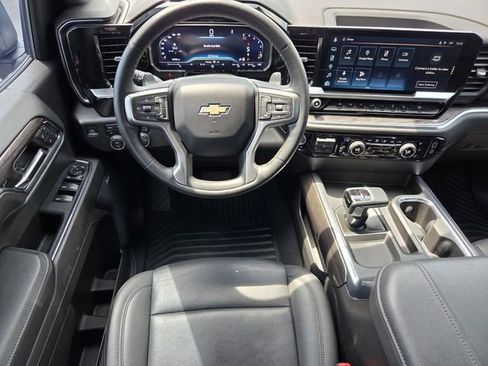 Certified 2024 Chevrolet Silverado 1500 LTZ w/ Z71 Off-Road Package AWD/4WD image 23