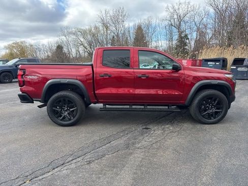 Used 2024 Chevrolet Colorado Trail Boss w/ Advanced Trailering Package AWD/4WD image 21