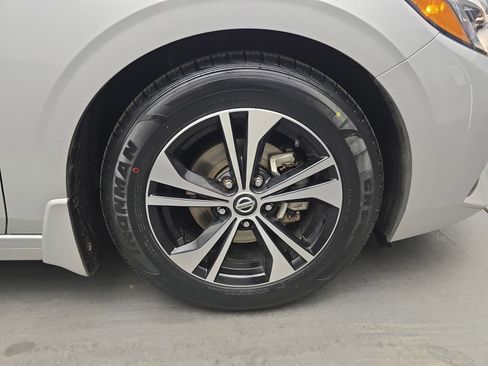 Used 2021 Nissan Sentra SV FWD image 10
