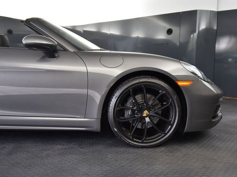 Certified 2025 Porsche 718 Boxster image 42