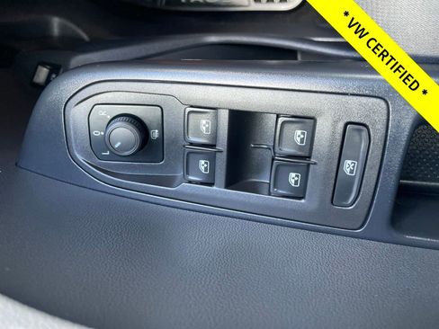 Certified 2024 Volkswagen Taos S AWD/4WD image 21