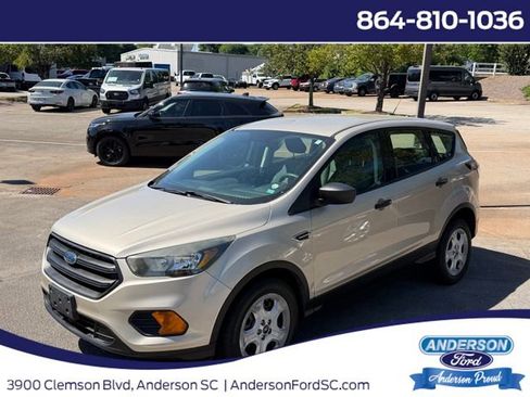 Used 2018 Ford Escape S FWD image 1