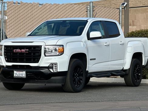 Used 2022 GMC Canyon Elevation w/ Elevation Premium Package image 8