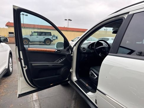 Used 2008 Mercedes-Benz ML 350 4MATIC image 3