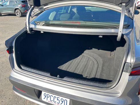 Used 2025 Kia K4 LXS image 30