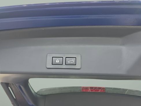 Used 2026 Subaru Ascent Limited AWD/4WD image 17