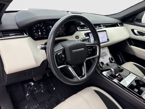 Used 2021 Land Rover Range Rover Velar R-Dynamic S AWD/4WD image 18