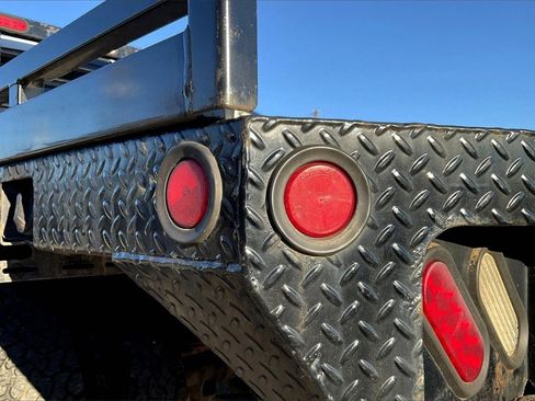 Used 2017 RAM 3500 Tradesman w/ Chrome Appearance Group image 23