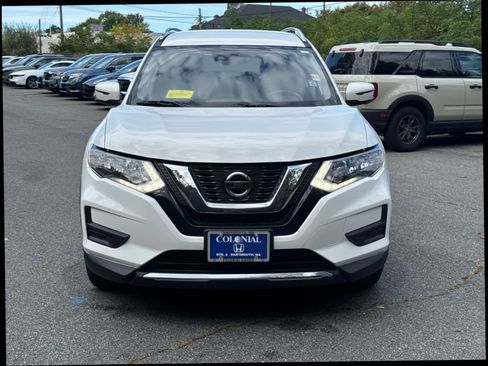 Used 2020 Nissan Rogue S w/ Special Edition Package image 40