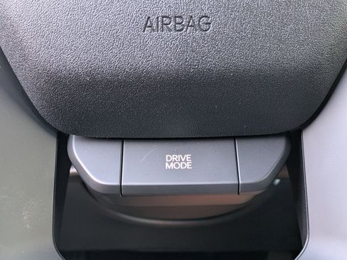 New 2027 Kia Telluride S image 31