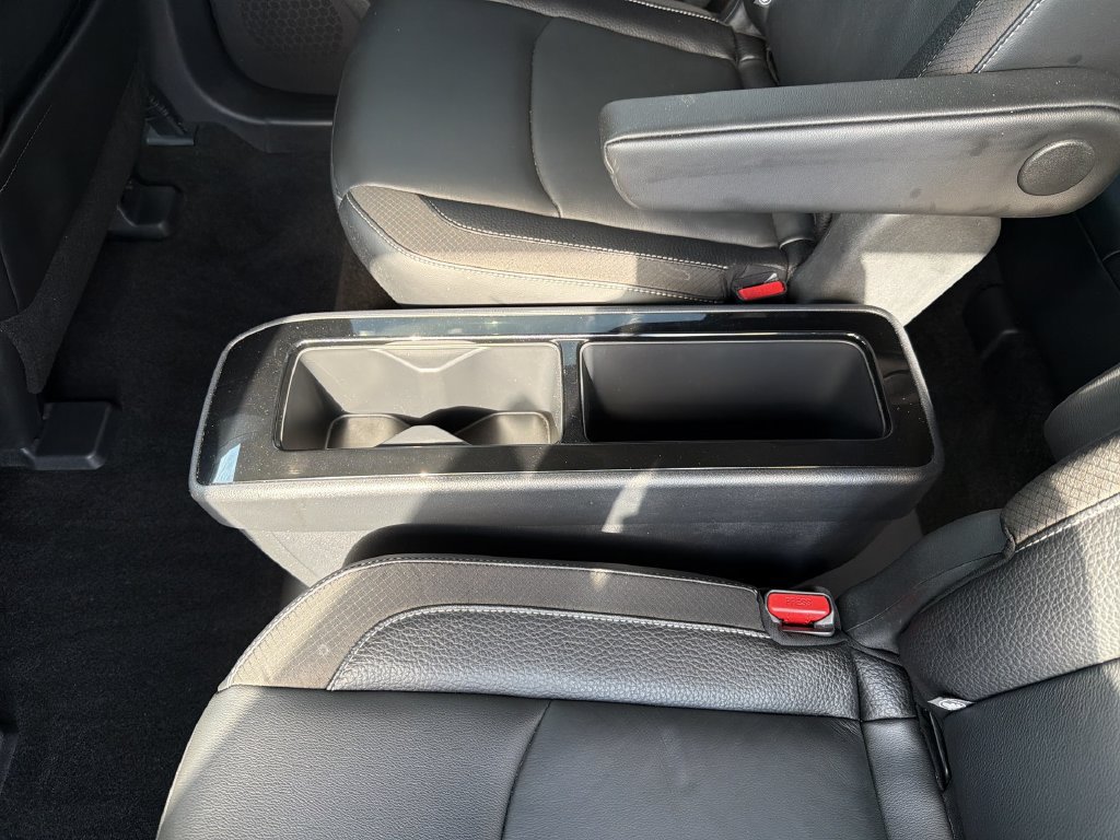 Certified 2025 Nissan Pathfinder SL w/ SL Premium Package FWD image 21
