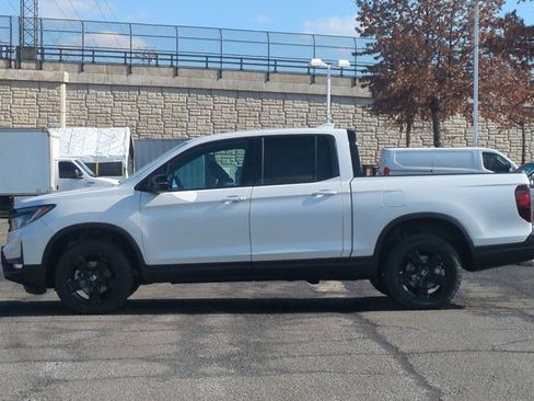 New 2026 Honda Ridgeline Black Edition image 5
