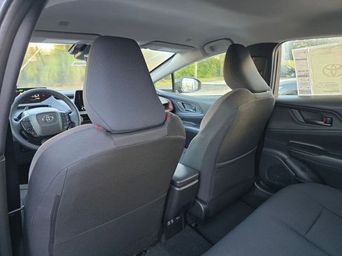 New 2026 Toyota Prius Plug-In Hybrid FWD image 22