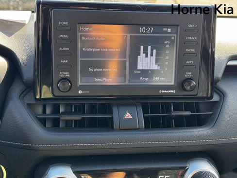 Used 2021 Toyota RAV4 XLE w/ Convenience Package image 21