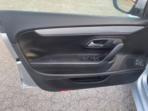 Used 2014 Volkswagen CC Sport FWD image 23