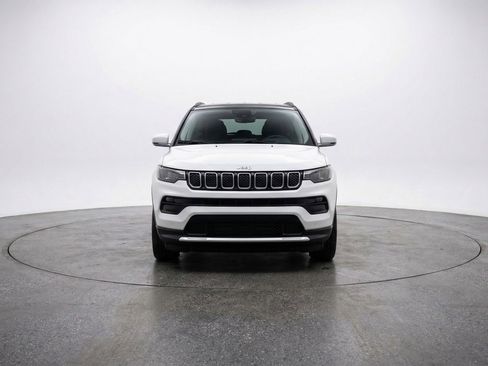 Used 2025 Jeep Compass Limited image 2