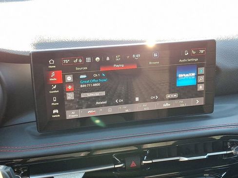 Used 2024 Dodge Hornet R/T w/ R/T Blacktop Package image 17