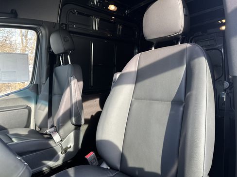 New 2026 Mercedes-Benz Sprinter 144 Cargo image 16