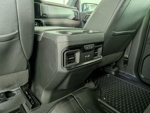 Used 2023 GMC Sierra 1500 AT4 w/ AT4 Premium Package image 41