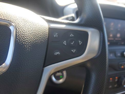 Used 2023 GMC Terrain SLE w/ Driver Convenience Package image 20