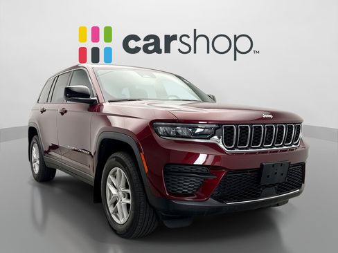 Used 2024 Jeep Grand Cherokee Laredo X w/ Luxury Tech Group I AWD/4WD image 7