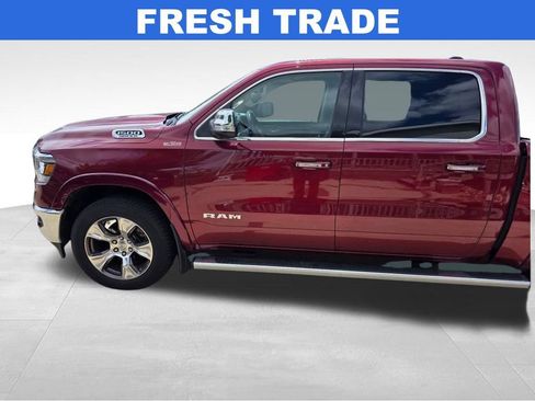 Used 2019 RAM 1500 Laramie AWD/4WD image 1