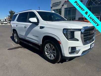 Used 2024 GMC Yukon SLT w/ SLT Luxury Package