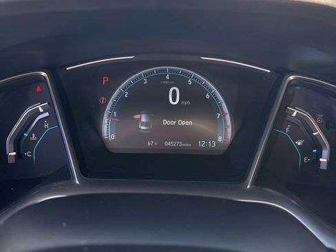 Used 2017 Honda Civic EX image 3