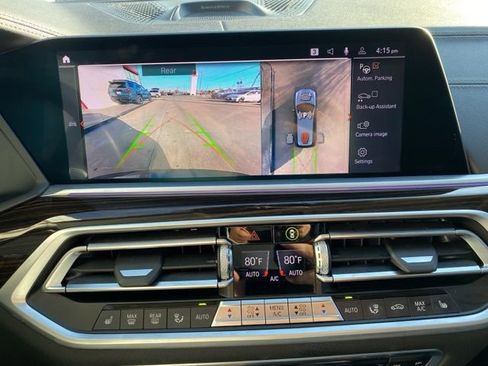 Used 2020 BMW X7 xDrive40i w/ Premium Package image 9