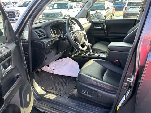 Used 2022 Toyota 4Runner TRD Off-Road Premium image 12