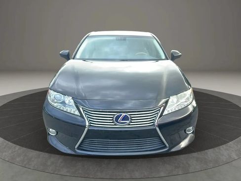 Used 2013 Lexus ES 300h w/ Luxury Pkg FWD image 33