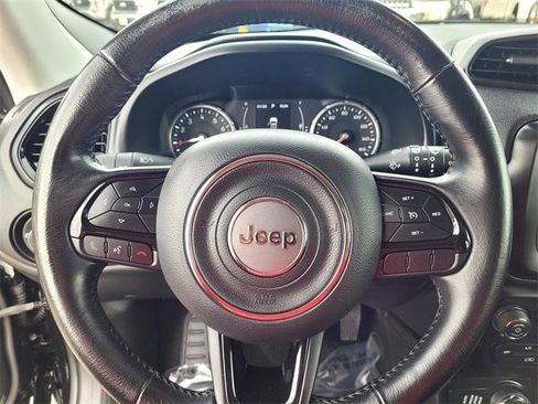 Used 2020 Jeep Renegade Altitude image 25