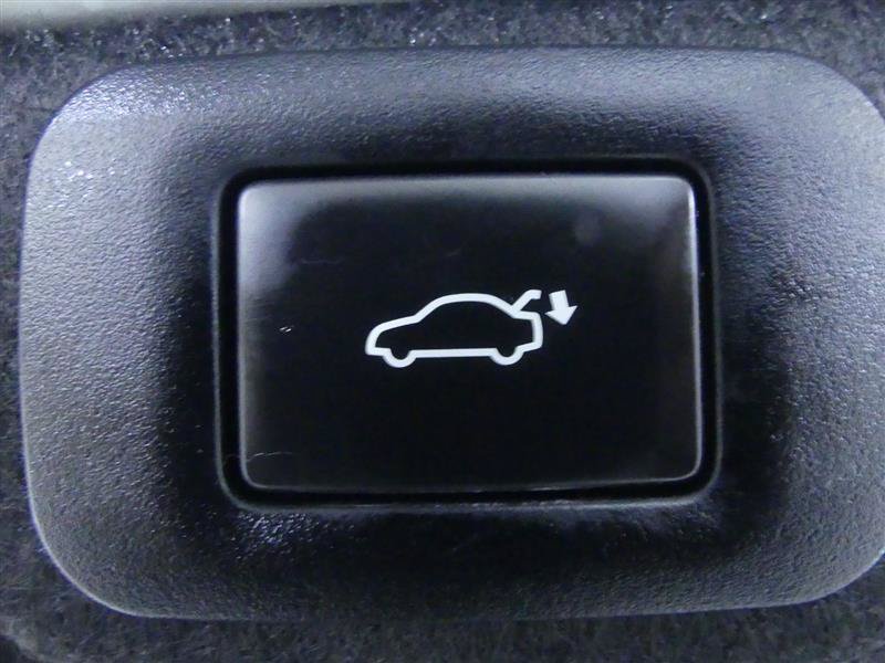 Used 2023 Lexus ES 350 F Sport w/ Accessory Package (Z2) FWD image 33