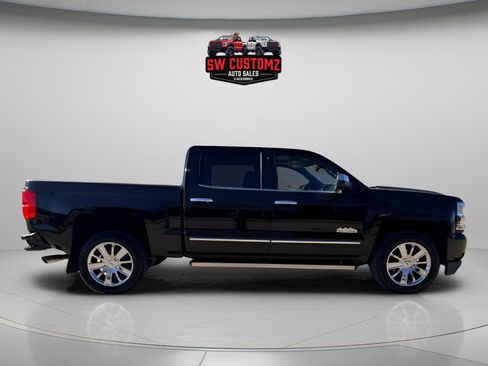 Used 2018 Chevrolet Silverado 1500 High Country image 9