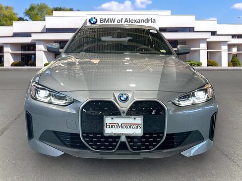 Used 2024 BMW i4 eDrive35 w/ Premium Package RWD image 2