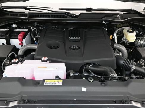 Used 2026 Toyota Tundra Limited w/ Nightshade Package AWD/4WD image 18
