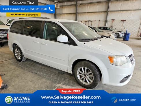 Used 2014 Dodge Grand Caravan SXT w/ Rear Park Assist Package FWD image 5
