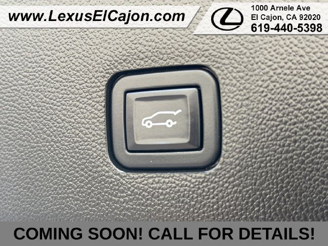 Used 2022 Chevrolet Traverse RS w/ LPO, Cargo Package FWD image 20