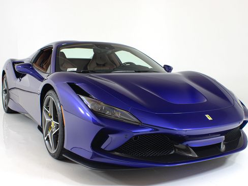 Certified 2023 Ferrari F8 Tributo RWD image 19