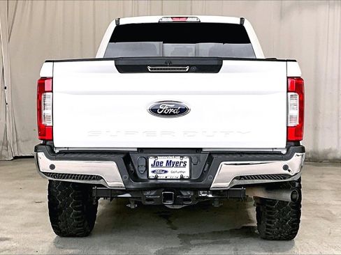 Used 2019 Ford F250 Lariat image 3