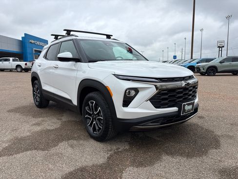 New 2026 Chevrolet TrailBlazer ACTIV w/ Driver Confidence Package FWD image 8